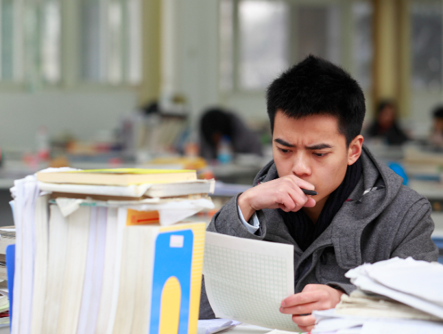 “嵌入式”精英实验班整体设计与操作